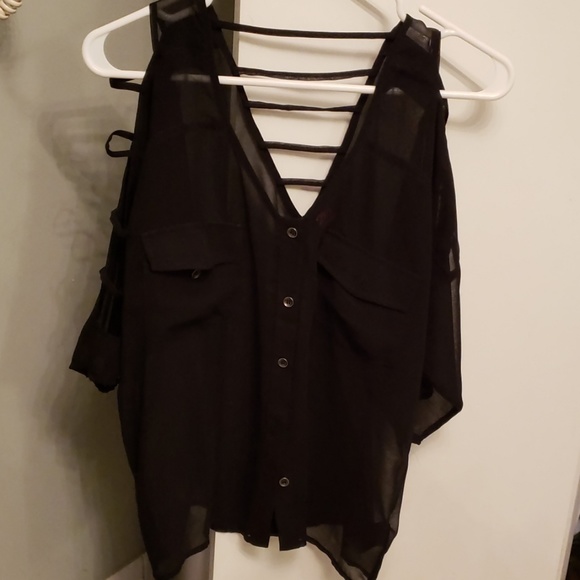 Top - Picture 2 of 4